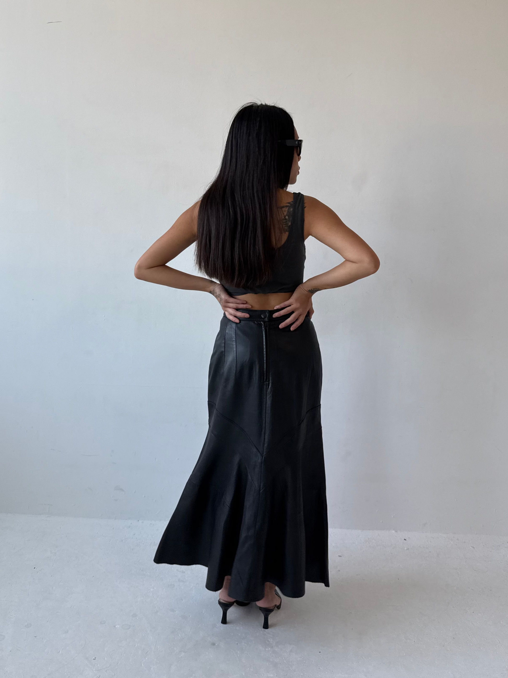 LEATHER FISHTAIL SKIRT