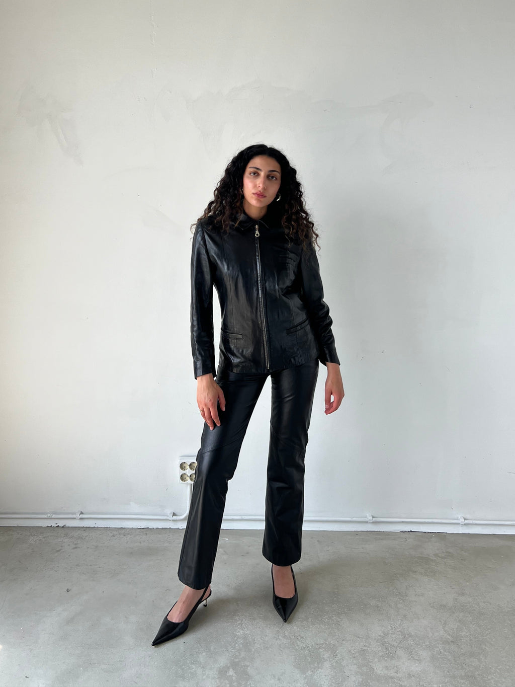 LEATHER TROUSERS