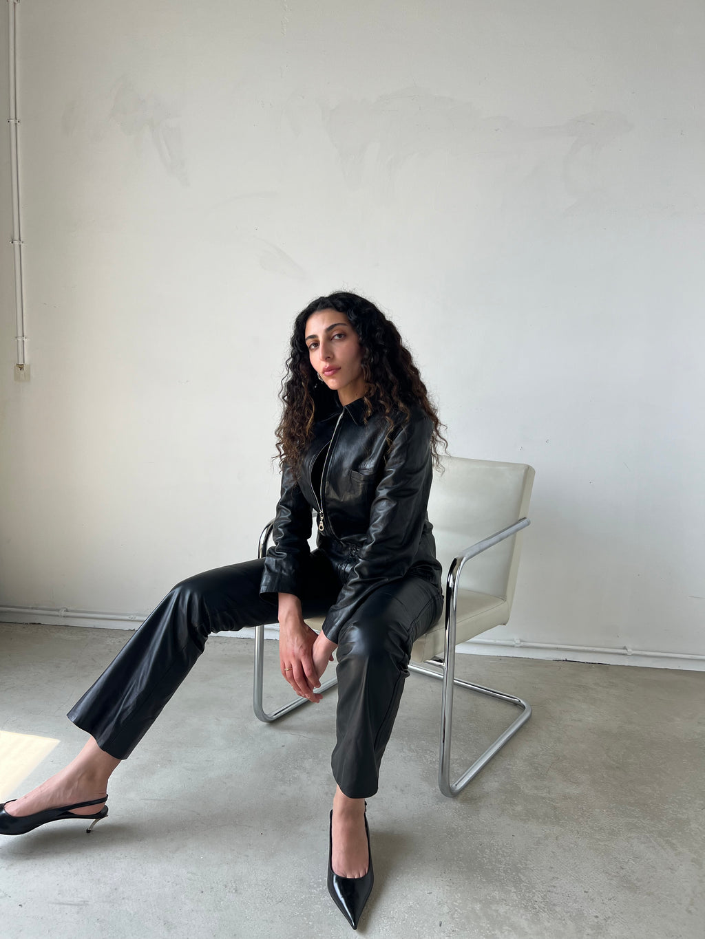 BLACK LEATHER ZIP JACKET