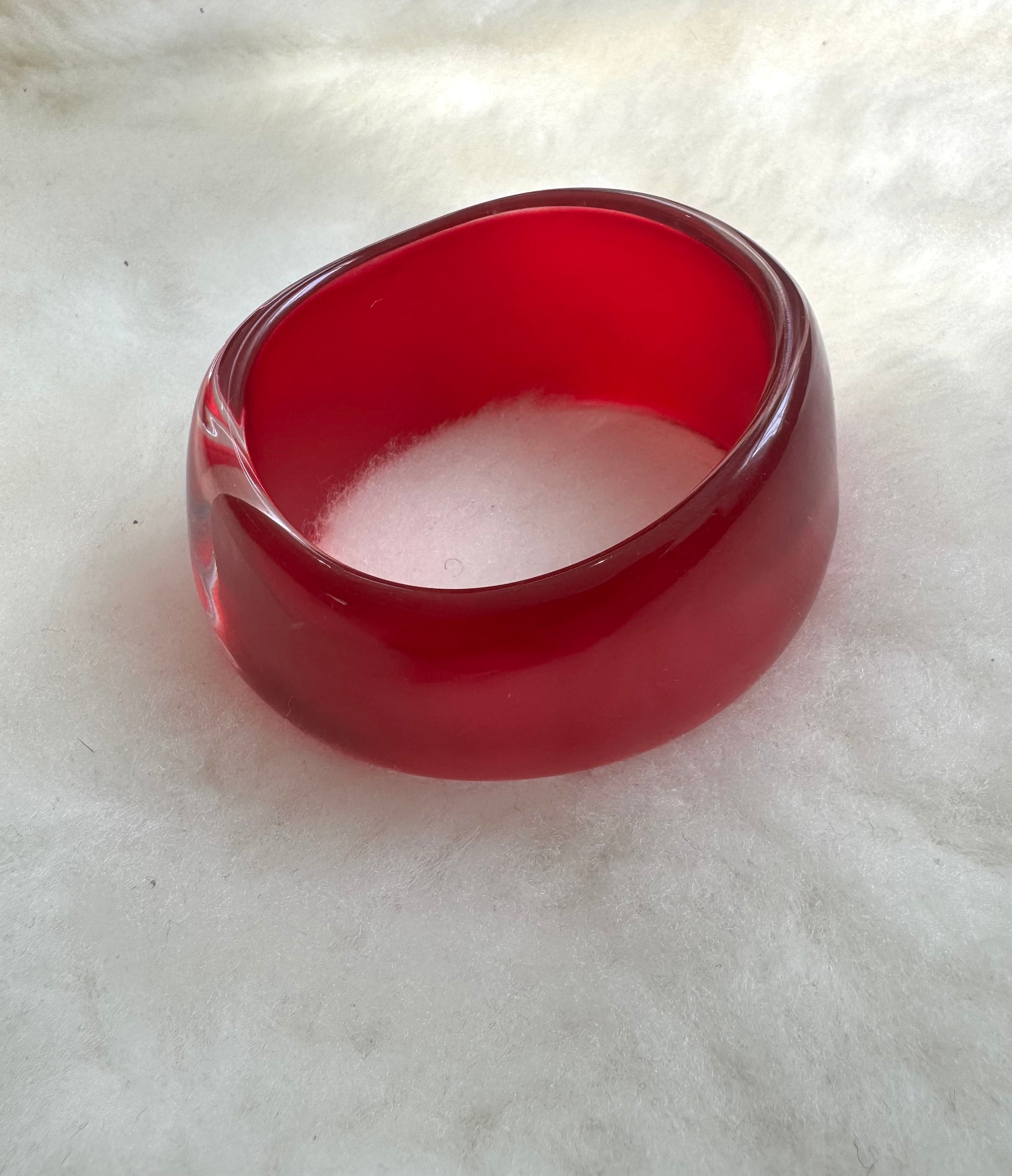 RED IRIDESCENT BANGLE